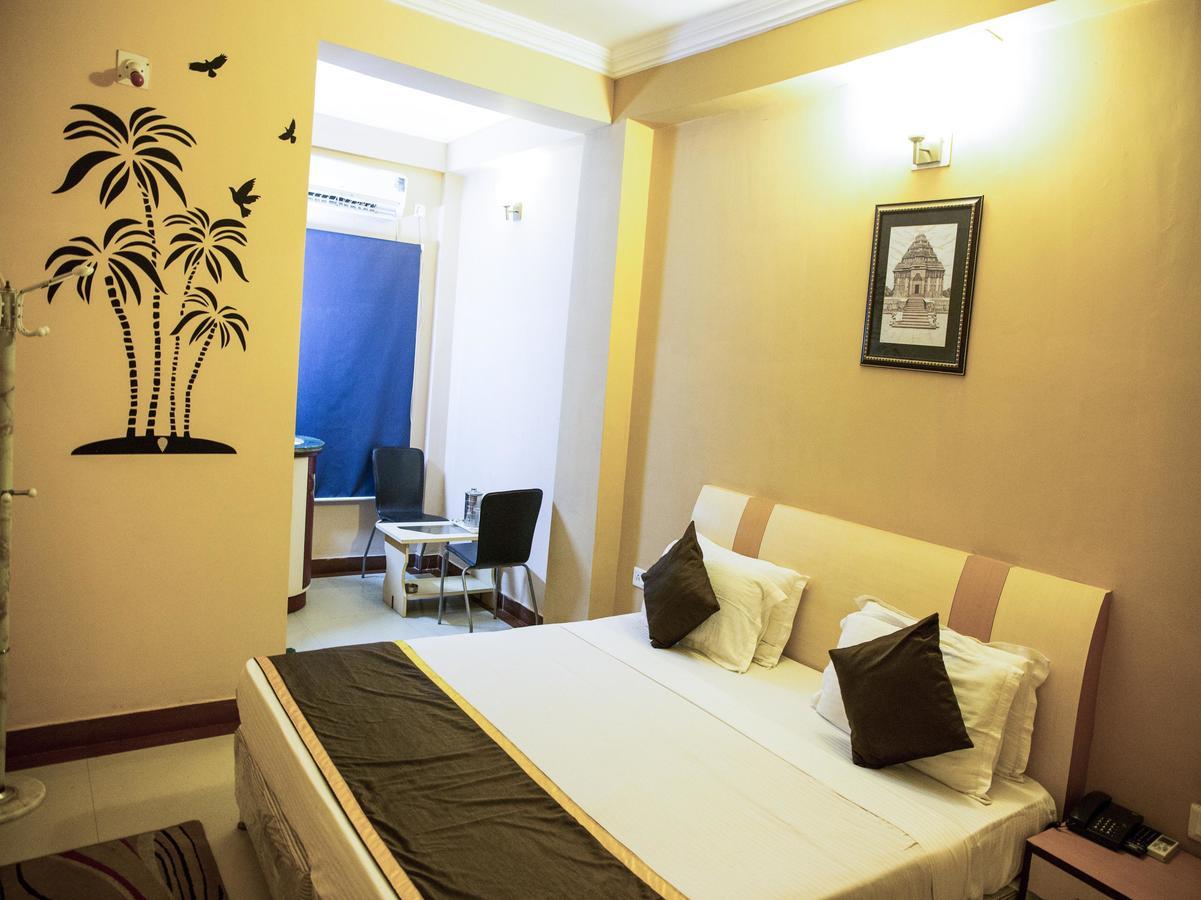 Hotel Oyo 3345 Shubham Beach Puri Exterior foto