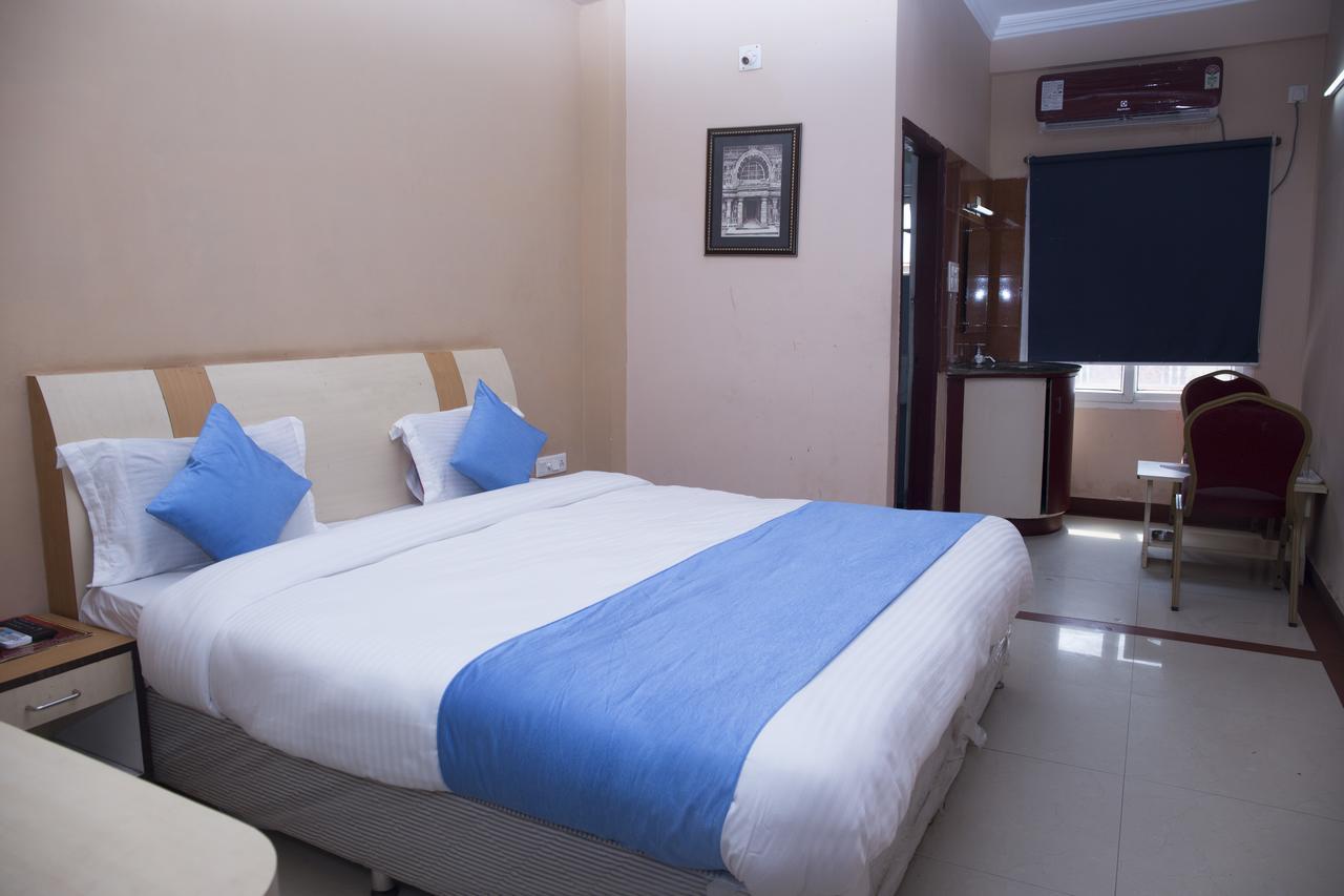 Hotel Oyo 3345 Shubham Beach Puri Exterior foto