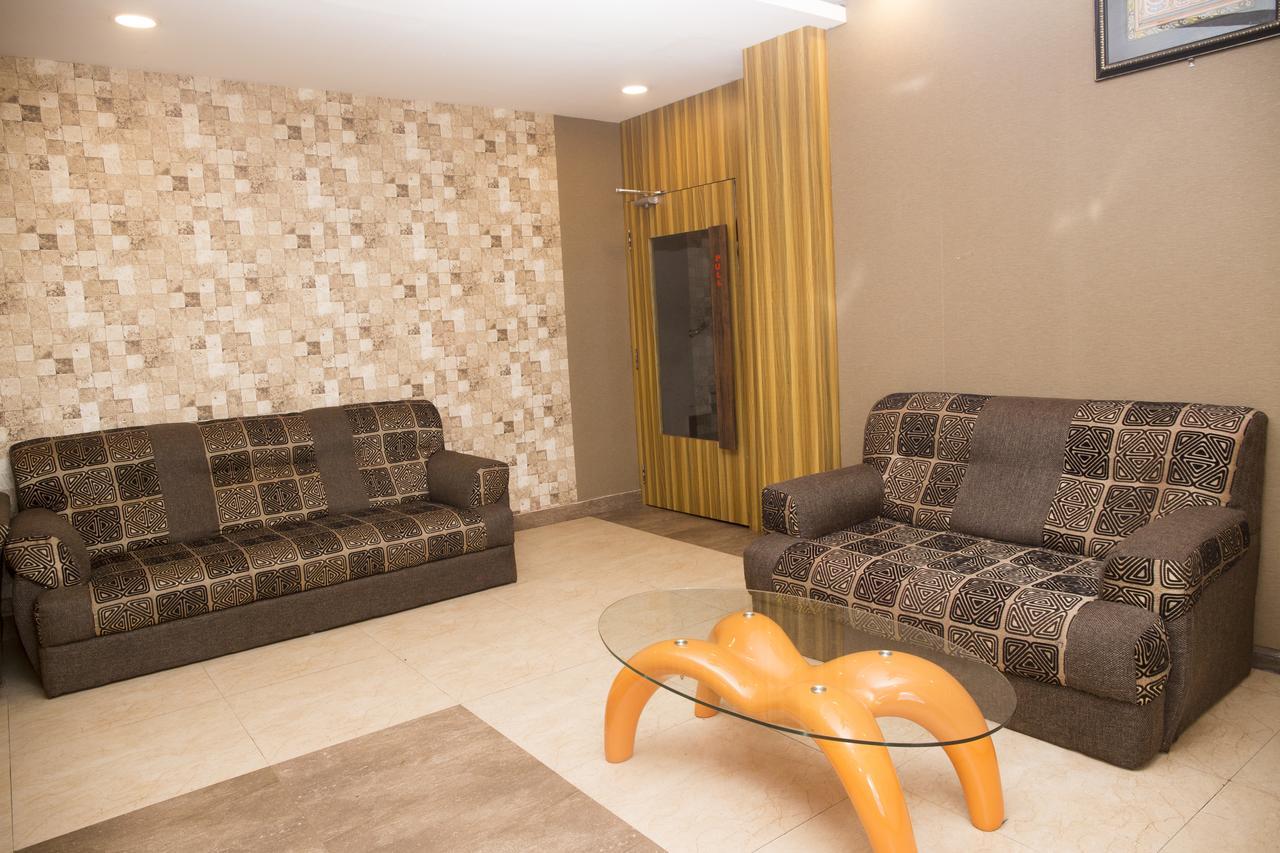 Hotel Oyo 3345 Shubham Beach Puri Exterior foto